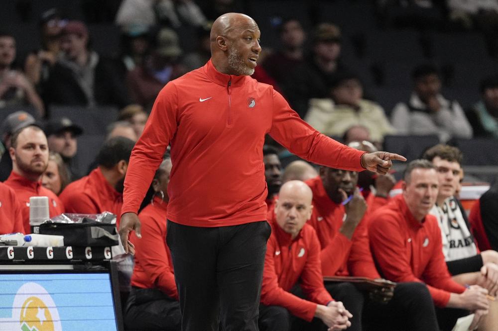 加强球员间 加强球员间